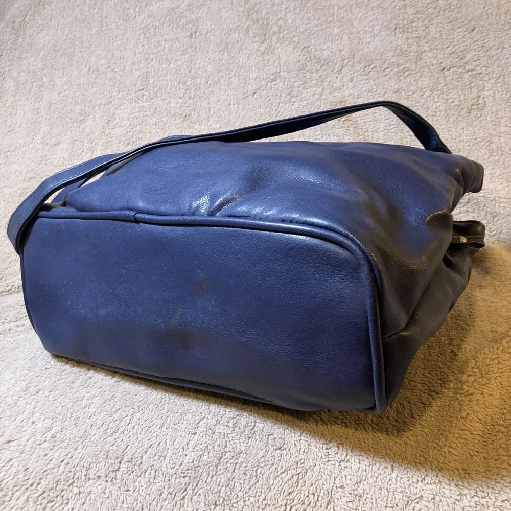Collection‎ Shoulder Hand Bag Blue Vinyl Purse Gold Hardware Multi Large Pockets